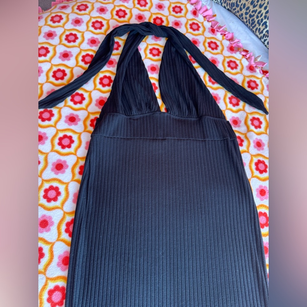 Black Halter Neck Ribbed Maxi Dress